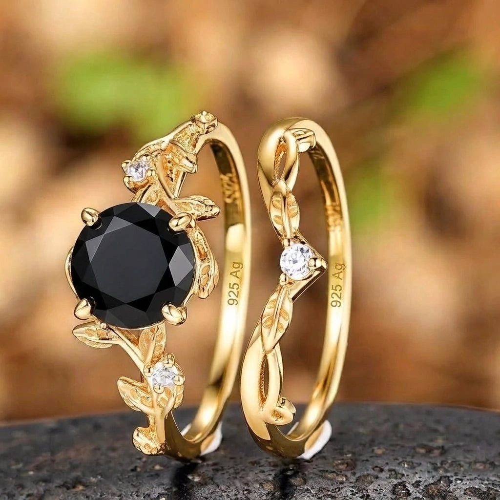 Vintage Yellow Gold Twisted Vine Round Black Onyx Ring Set