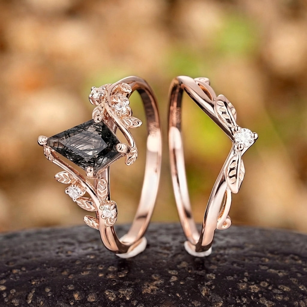 Ensemble unique de 2 bagues de fiançailles et de mariage Art déco en quartz rutile naturel taille cerf-volant et spinelle noir – Cadeau d’anniversaire de mariage