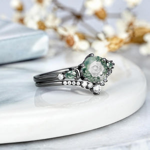 Dainty Round Cut Unique Moss Agate Couple Rings Nature - Inspired His & Her Matching Wedding Band - anerjuly