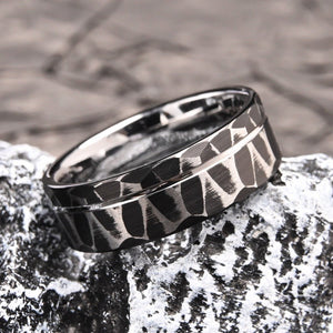 Diamond-Cut Two-Tone Black & Silver Tungsten Ring - anerjuly