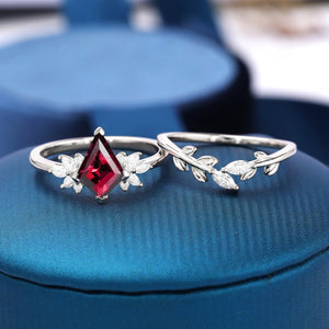 Kite Cut Red Garnet Engagement Ring Set Leaf Gold Women Bridal Promise Ring - anerjuly