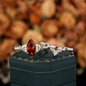 Marquise shape natural Filigree Garnet Ring Black Gold Couple Rings - anerjuly