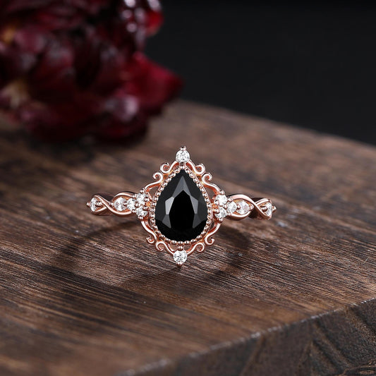 Pear Black Onyx Couples Ring Set Black Onyx Engagement Ring Gothic His&Her Wedding Band Twig Leaf Moissanite Ring Women Bridal Promise Ring - anerjuly