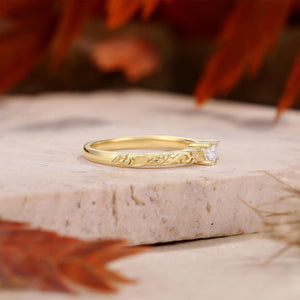 Vintage Heart Accent Leaf Engraved Wedding Band - anerjuly