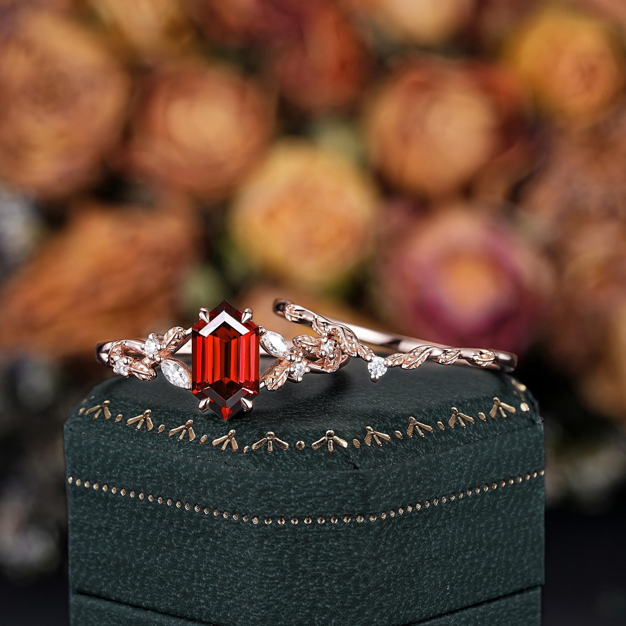 Vintage Hexagon Cut Natural Red Garnet Engagement Ring Set Leaf Promise Ring - anerjuly