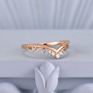 Vintage Scroll Round White Zircon Curved Wedding Band - anerjuly