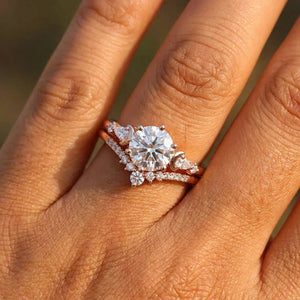 Vintage Cluster Round Cut White Moissanite Engagement Ring Set