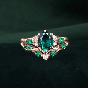 Vintage Leaf Oval Emerald Engagement Ring Set