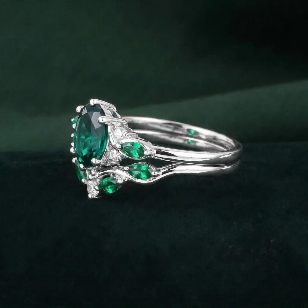 Vintage Leaf Oval Emerald Engagement Ring Set