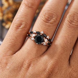Vintage Leaf & Vine Round Black Onyx Engagement Ring Set