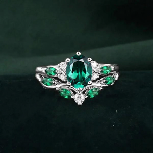 Her Ring - Vintage Leaf Oval Emerald Engagement Ring Set