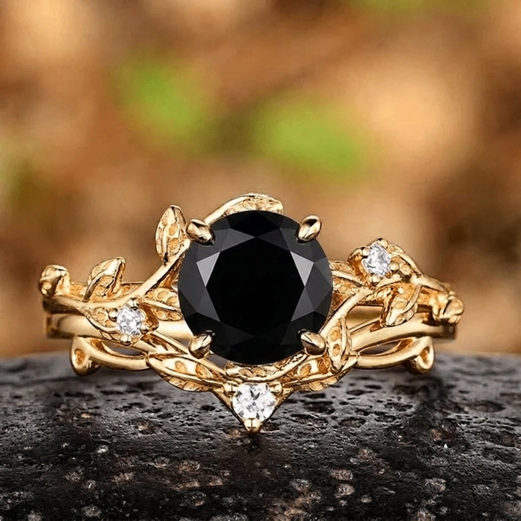 Her Ring - Vintage Yellow Gold Twisted Vine Round Black Onyx Ring Set
