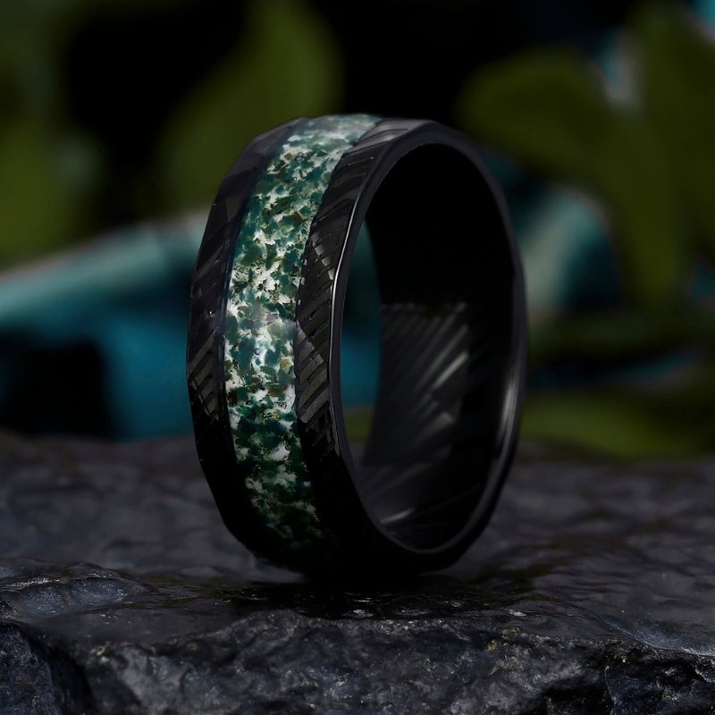 8mm Green Moss Agate Black Hammered Damascus Steel Rings Wedding Band Gift for Him - anerjuly