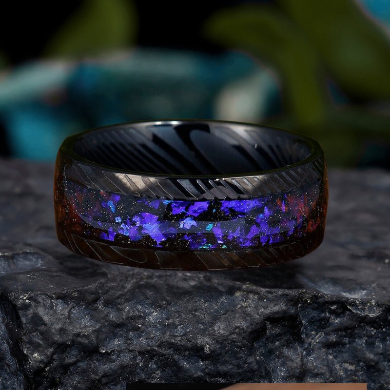 8mm Men's Black Promise Wedding Ring in Hammered Damascus Steel with Purple Galaxy Stone Inlay - anerjuly