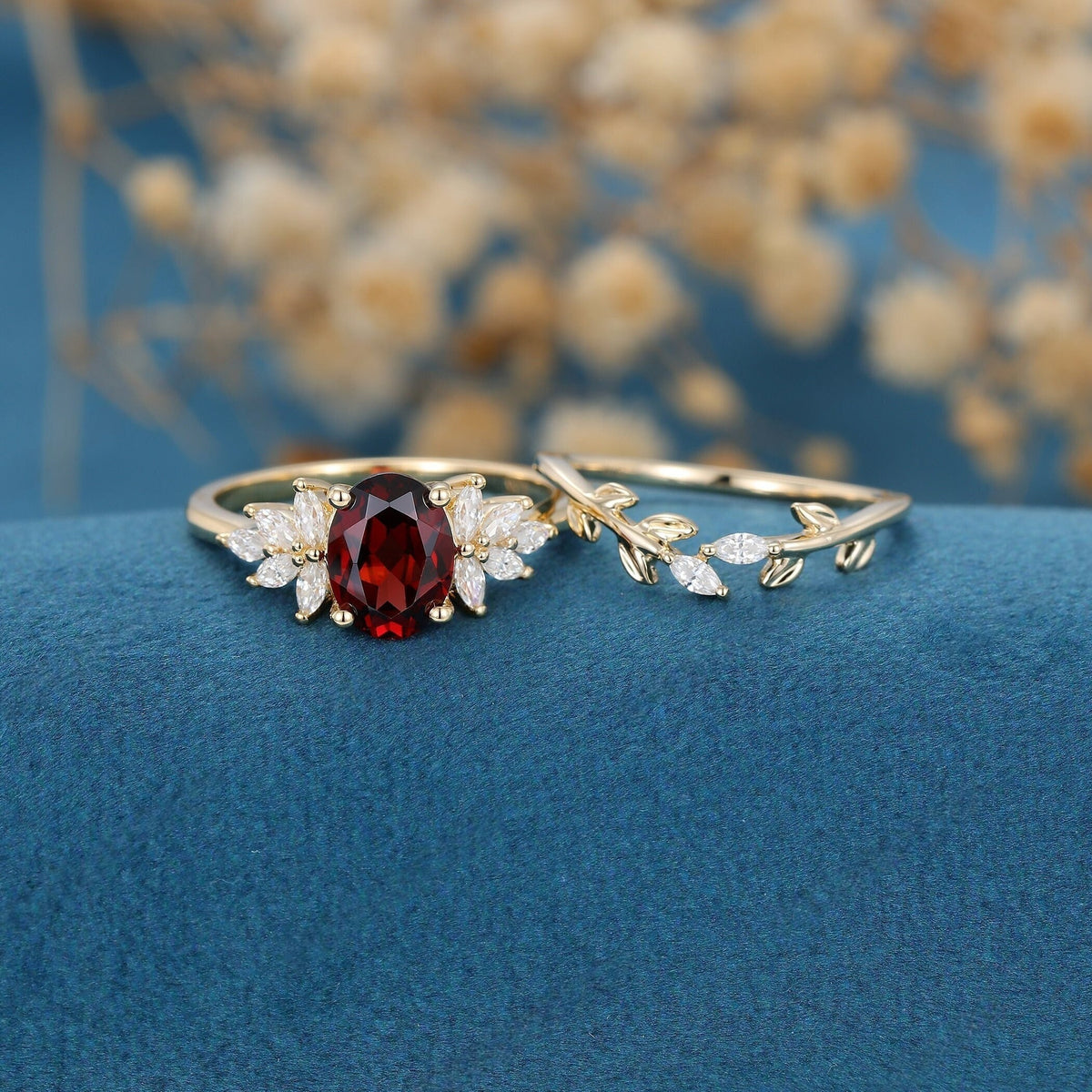 Vintage Leaf Oval Red Garnet Engagement Ring Set
