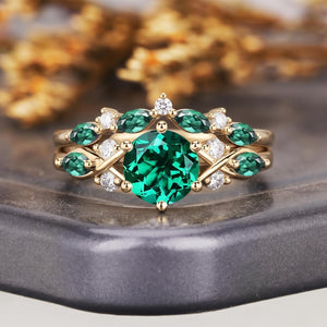 Vintage Leaf & Vine Round Emerald Engagement Ring Set