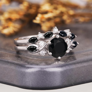 Vintage Leaf & Vine Round Black Onyx Engagement Ring Set