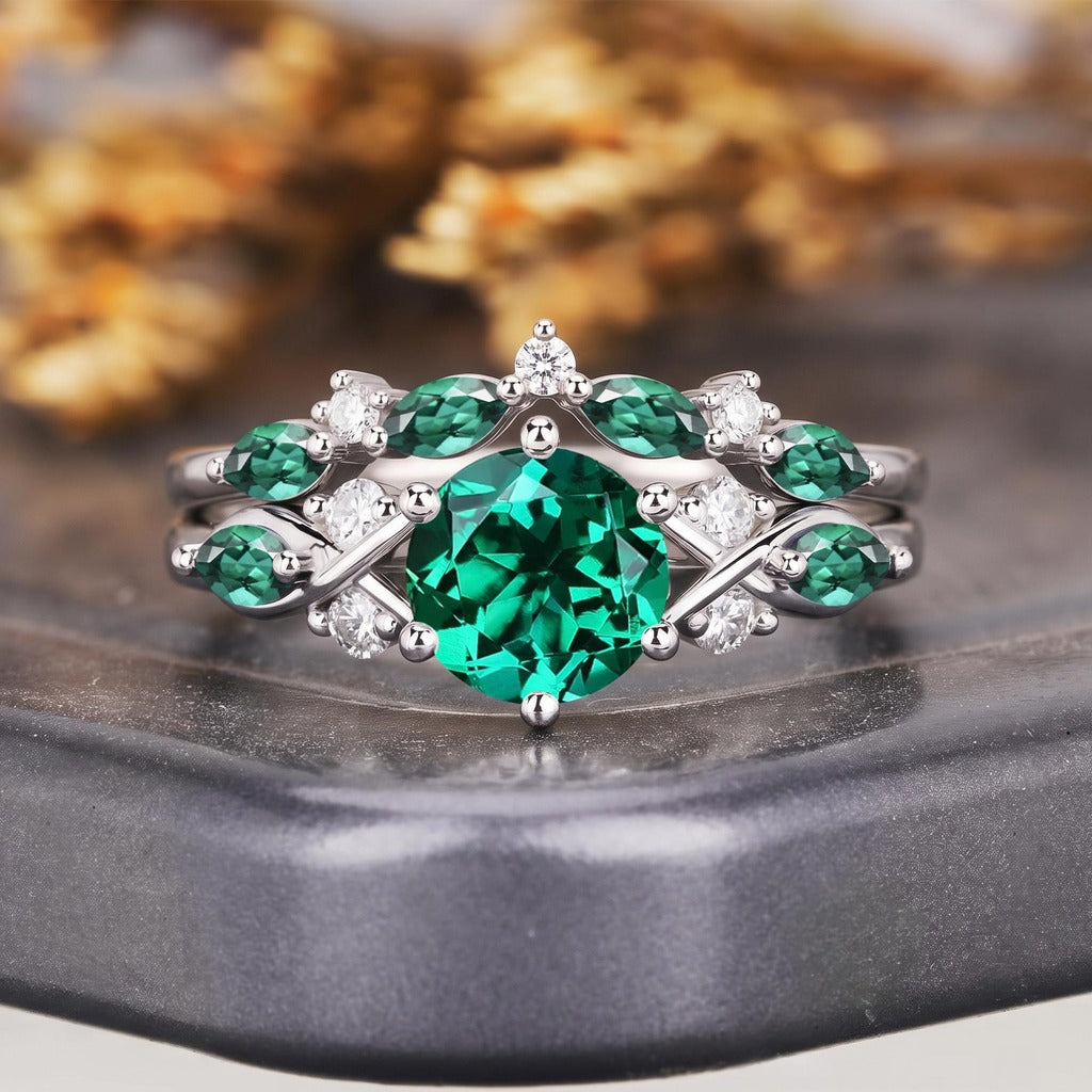 Vintage Leaf & Vine Round Emerald Engagement Ring Set