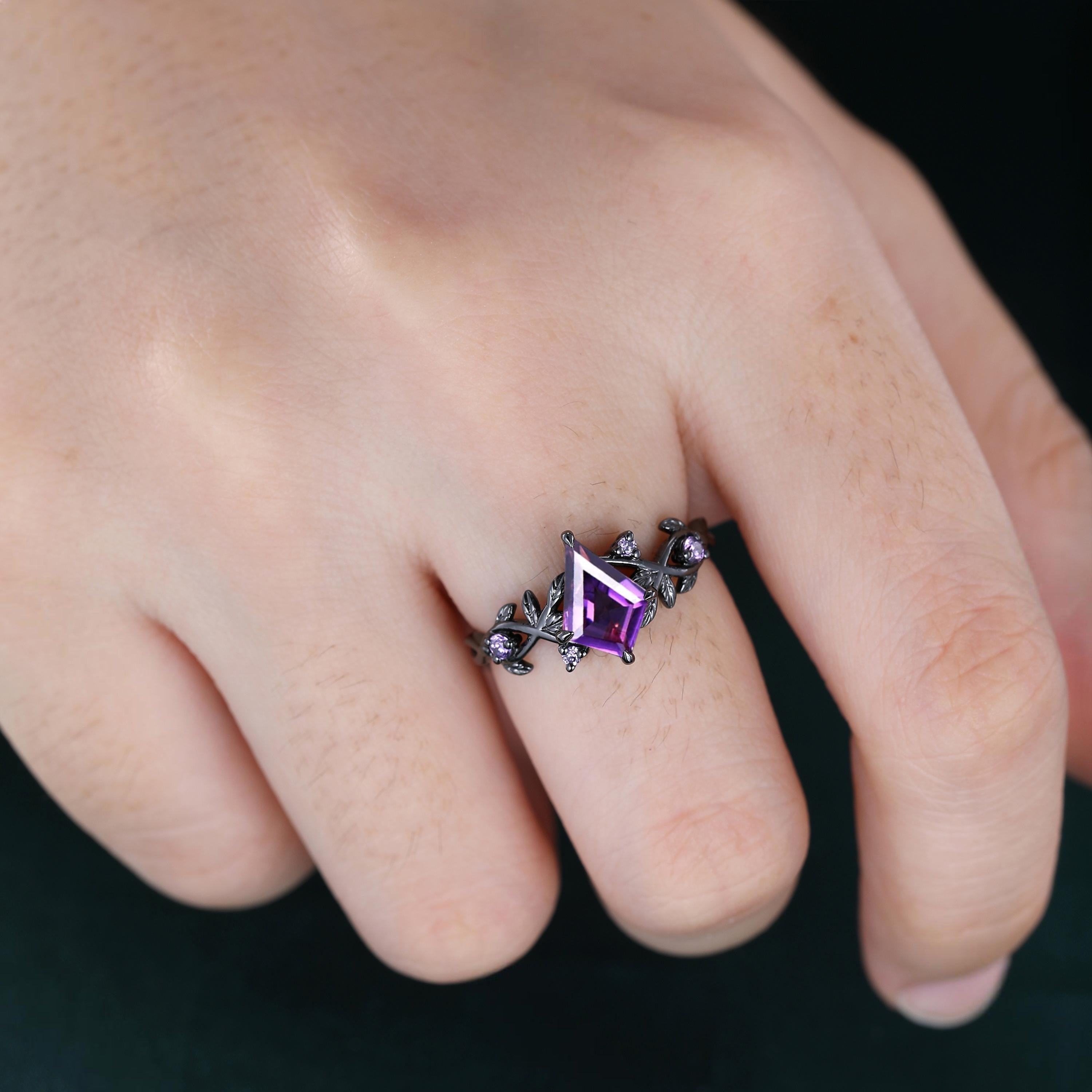kite amethyst couple ring sets, amethyst tungsten ring, black gold leaf engagement rings, his and hers wedding band promise ring - anerjuly