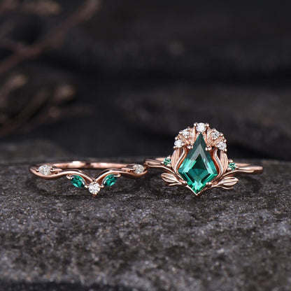 Kite Cut Fantasy Inspired Floral Leaf Bridal Set Unique His and Hers Rings Couple Ring - anerjuly