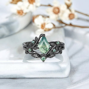 Kite Cut Natural Moss Agate Black Gold Engagement Ring For Women - anerjuly