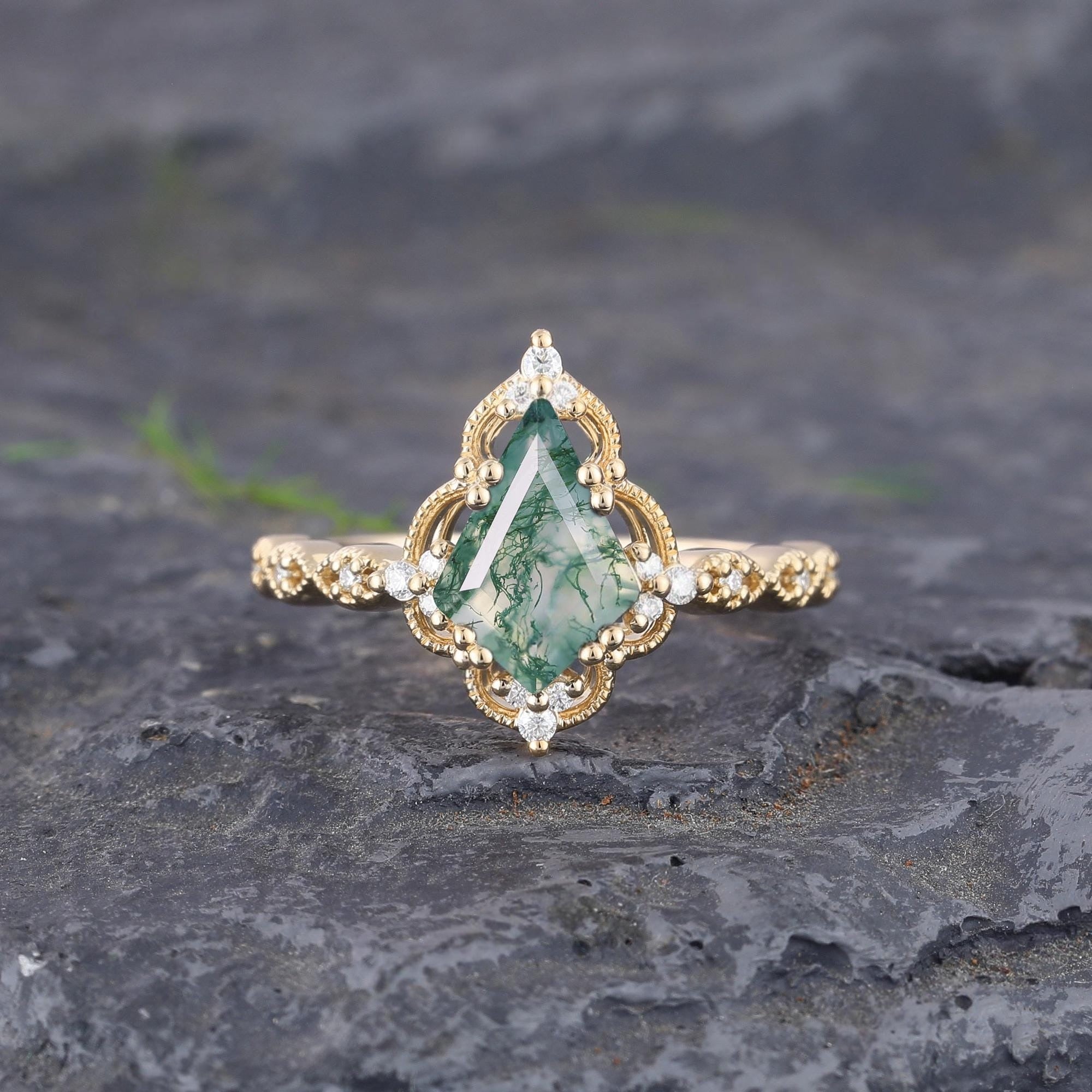 Kite cut Nature Moss Agate Moss Agate Black Gold Ring Set Engagement Ring - anerjuly