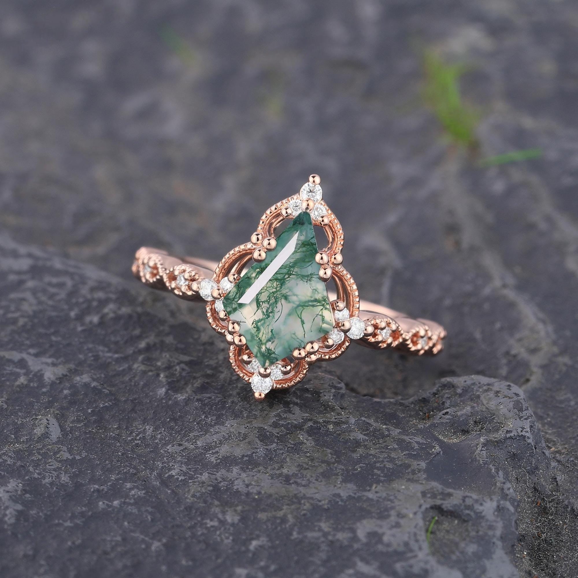 Kite cut Nature Moss Agate Moss Agate Black Gold Ring Set Engagement Ring - anerjuly