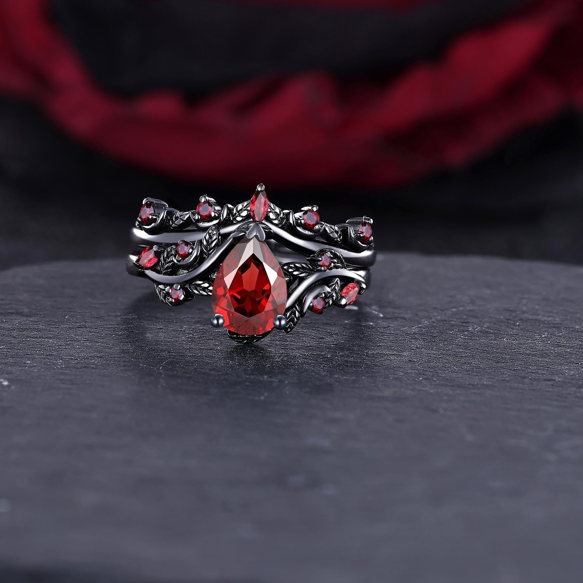 Leaf Design Pear Garnet Ring Black Gold Couple Rings Tungsten Wedding Band Promise Ring - anerjuly