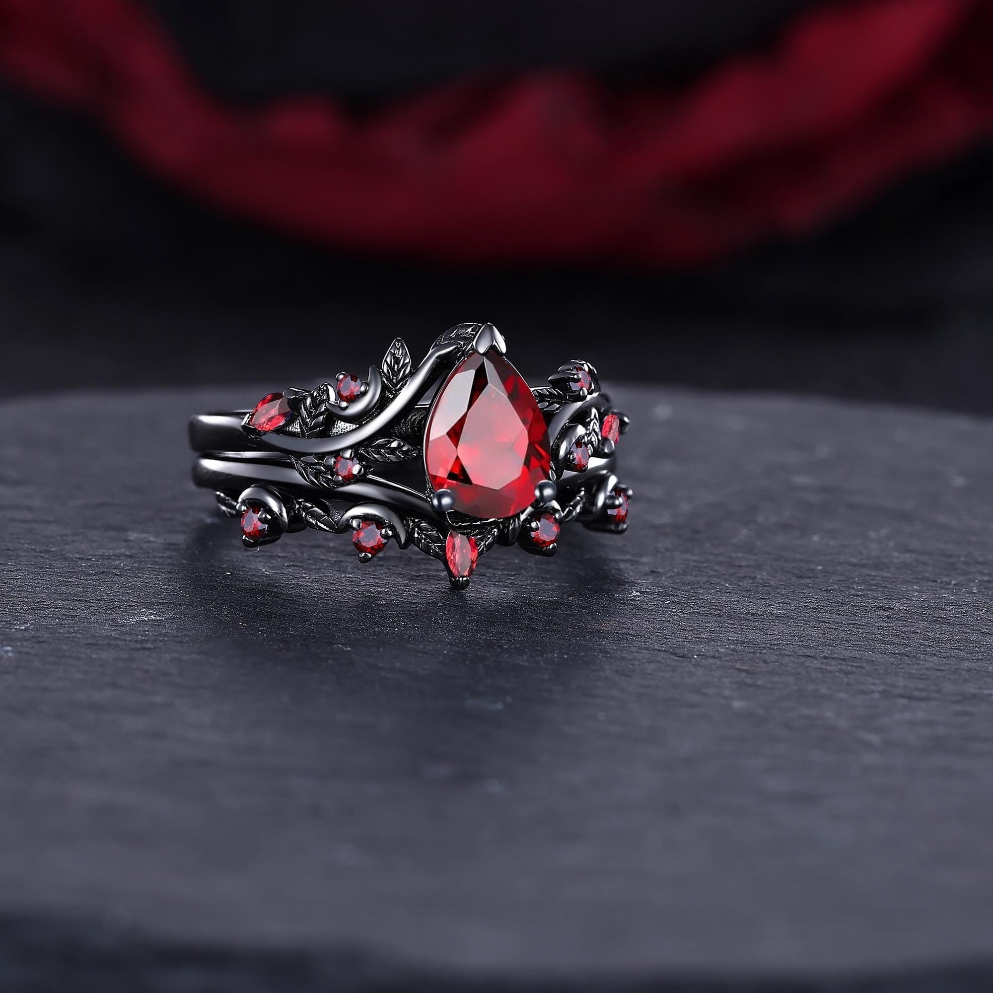 Leaf Design Pear Red Garnet Engagement Ring Set Twig Leaf Black Gold Women Bridal Promise Ring - anerjuly