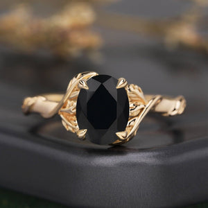 Leaf & Vine Oval Black Onyx Engagement Ring - anerjuly