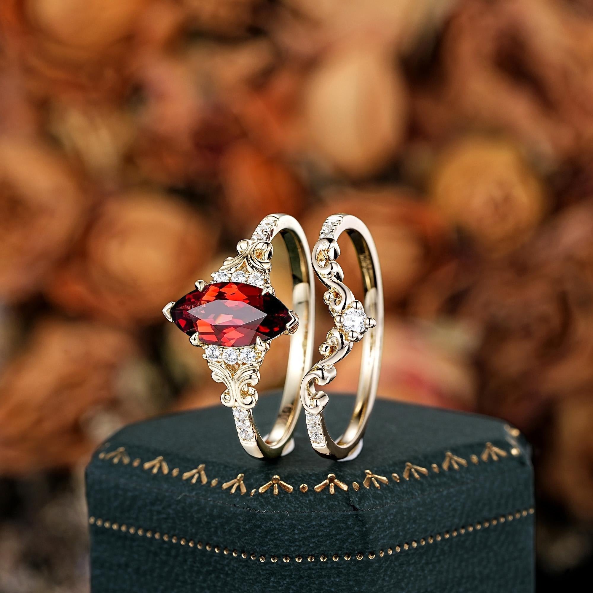 Marquise shape natural Filigree Garnet Ring Black Gold Couple Rings - anerjuly