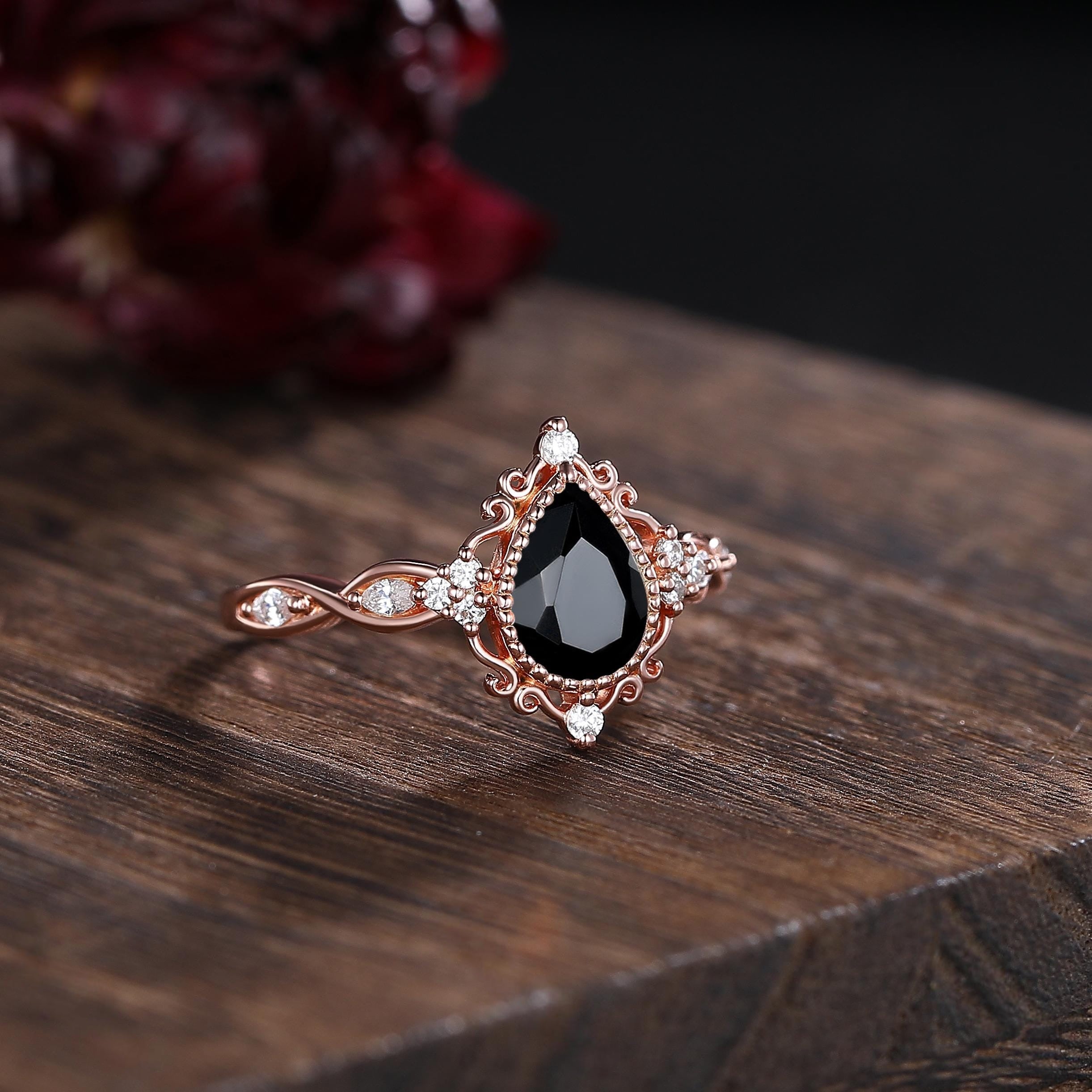 Pear Black Onyx Couples Ring Set Black Onyx Engagement Ring Gothic His&Her Wedding Band Twig Leaf Moissanite Ring Women Bridal Promise Ring - anerjuly