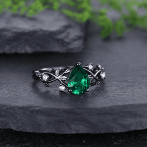 Pear Cut Gothic Leaf Emerald & Tungsten Couple Ring Set - anerjuly