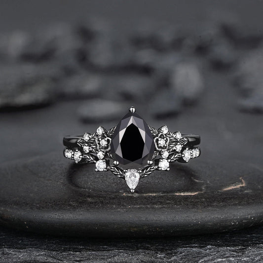 Unique Black Gold Pear Shape Black Onyx Floral Engagement Ring, Witchy Leaf Promise Ring, Gothic Black Wedding Ring Gift for Women - anerjuly