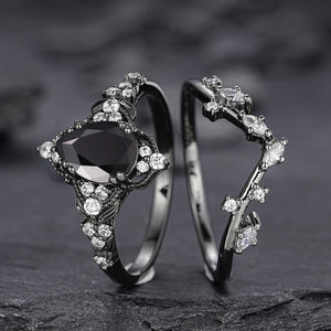 Unique Black Gold Pear Shape Black Onyx Leaf Engagement Ring, Witchy Twig Branch Promise Ring Gothic Black Wedding Ring Gift for Women - anerjuly