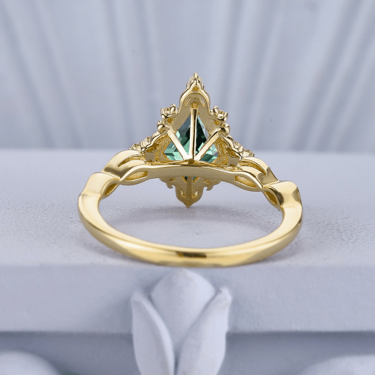 Unique Kite Cut Green Emerald Couple Ring Set Black Tungsten Gold Edge Opal His And Hers Rings - anerjuly