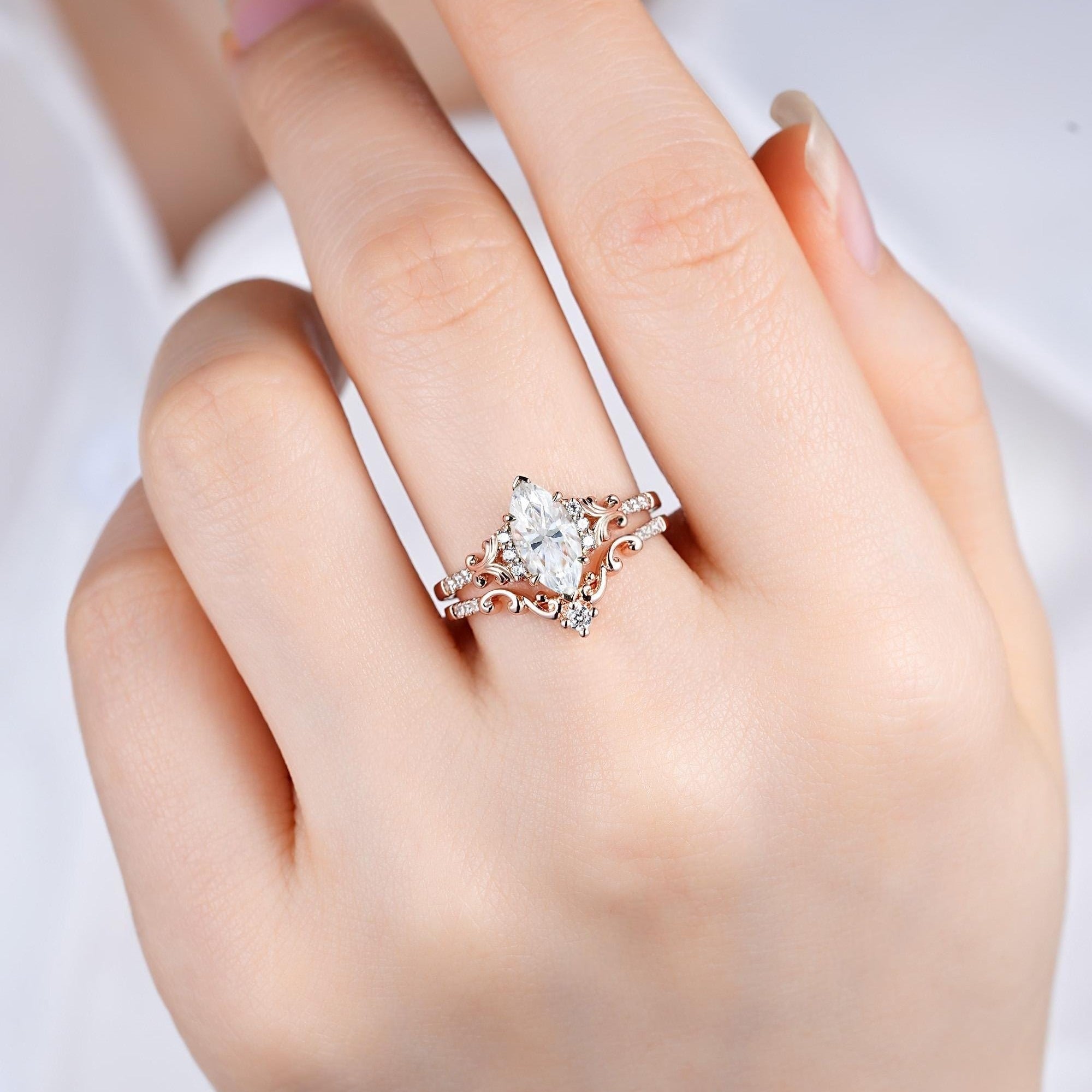 Unique Marquise shaped Bridal Set Couple Ring Set His and Her Engagement matching rings - anerjuly