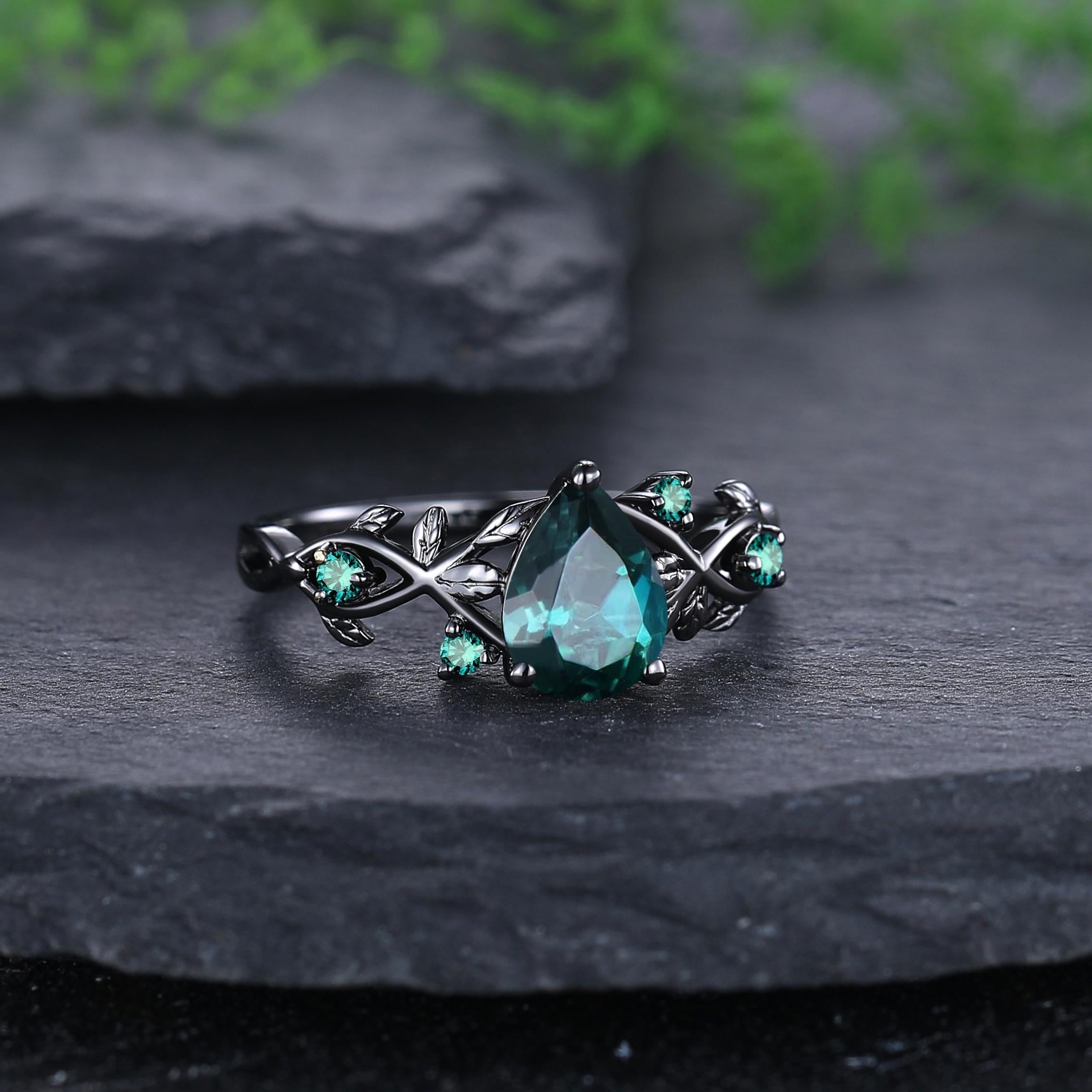 Unique Pear Emerald Couple Rings Gothic Black Gold His&Her Emerald Matching Wedding Band Men's Tungsten Ring Leaf Design Engagement Ring - anerjuly