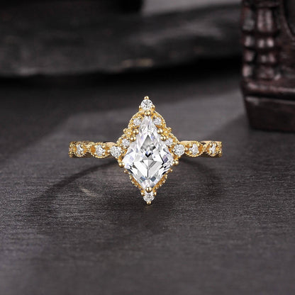Vintage Art Deco Couple Ring Set His and Her Wedding Band Engagement Ring matching rings - anerjuly