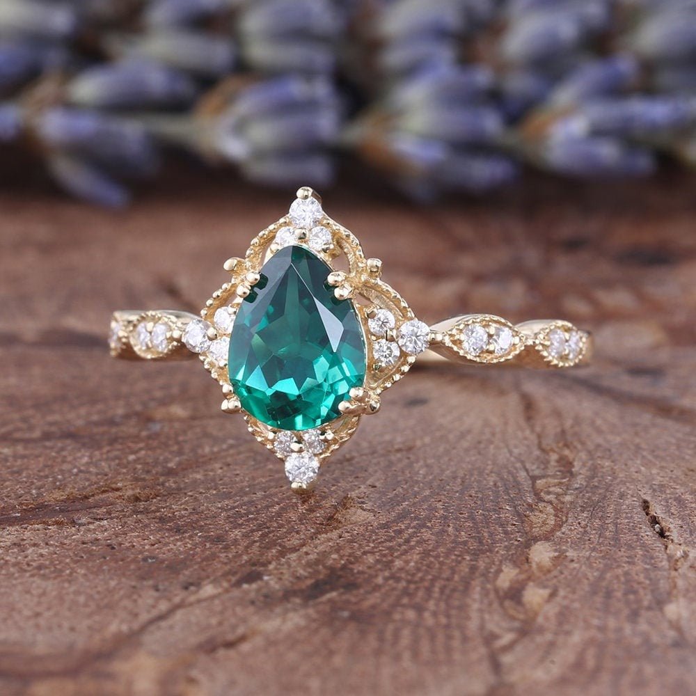 Vintage - Inspired Pear Shape Emerald Engagement Ring Set Unique Floral Emerald Wedding Ring Emerald Promise Ring for Women - anerjuly