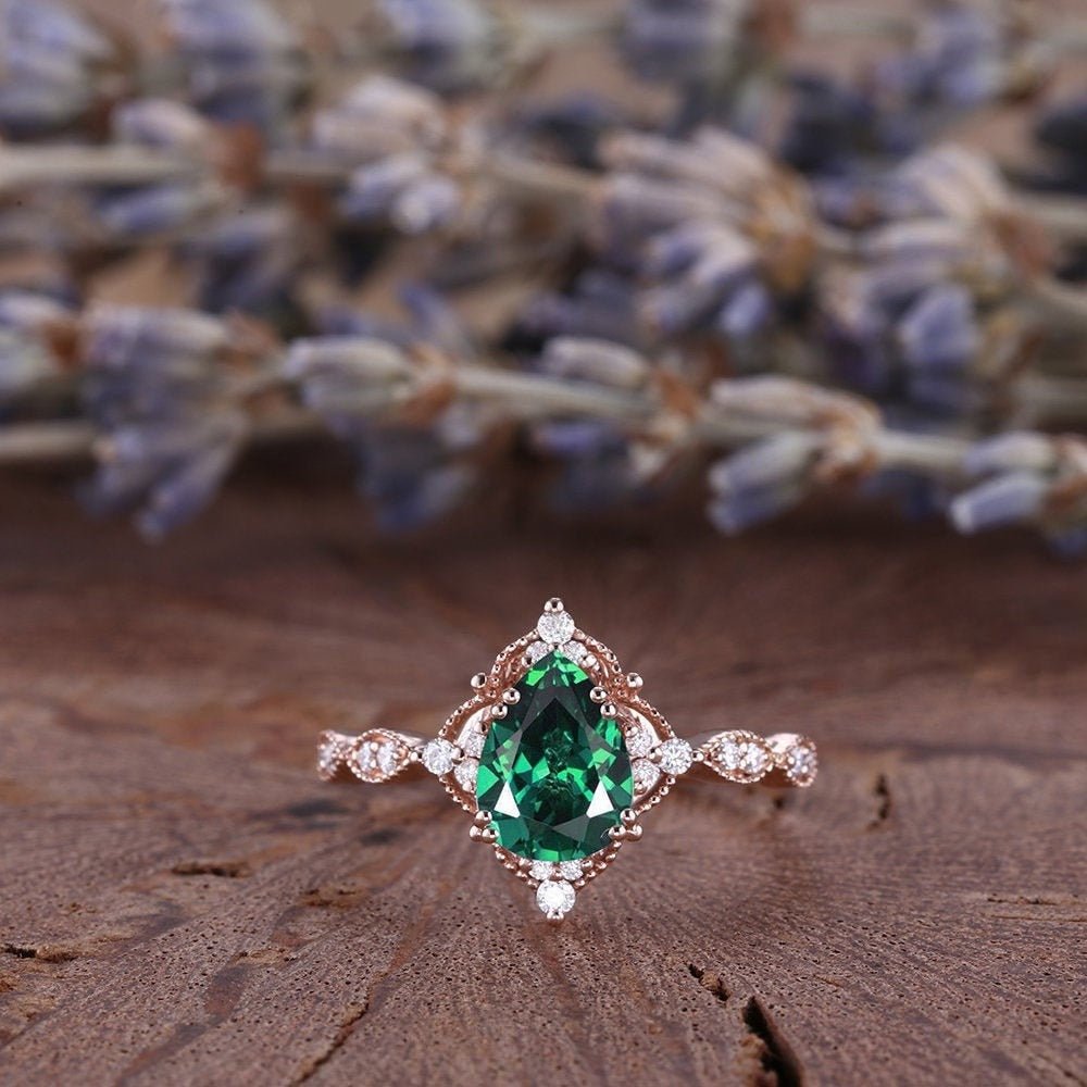 Vintage - Inspired Pear Shape Emerald Engagement Ring Set Unique Floral Emerald Wedding Ring Emerald Promise Ring for Women - anerjuly