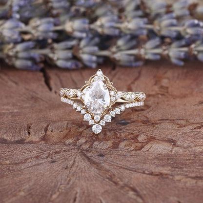 Vintage Nature - Inspired Rose Gold Pear Moissanite Engagement Ring Set Bridal Set - anerjuly