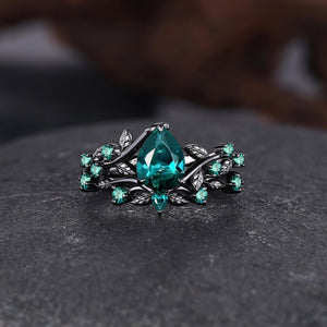 Vintage Pear Emerald Engagement Ring Set Twig Leaf Black Gold Cluster Ring Women Bridal Promise Ring - anerjuly