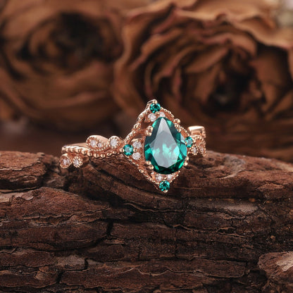Vintage Pear Shape Emerald Engagement Ring Set Unique Floral Emerald Wedding Ring Bridal Set, Emerald Promise Ring for Women - anerjuly