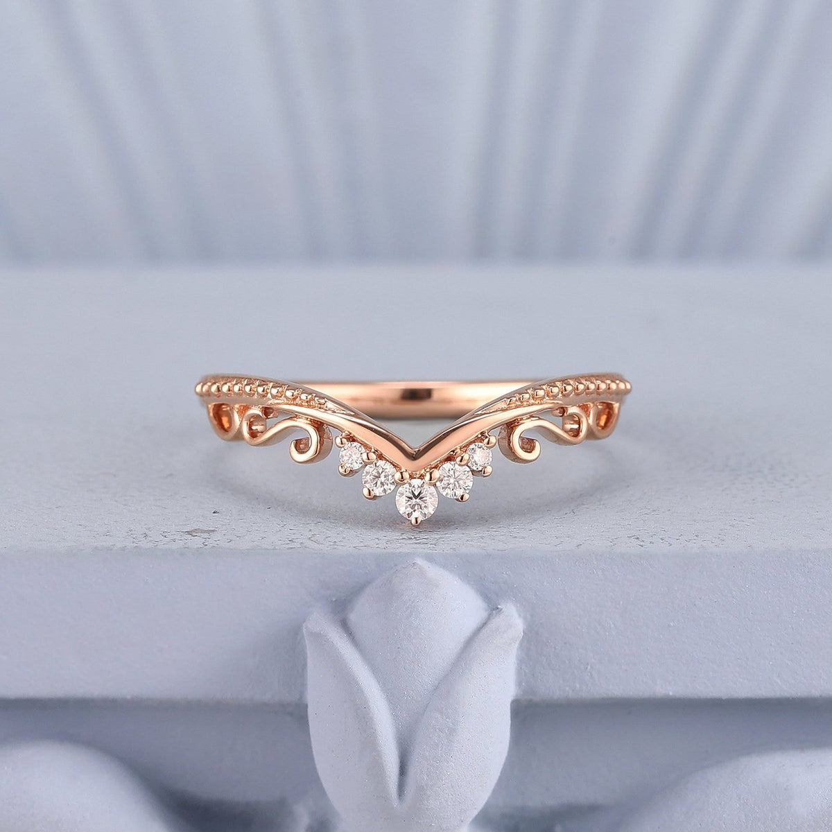 Vintage Scroll Round White Zircon Curved Wedding Band - anerjuly